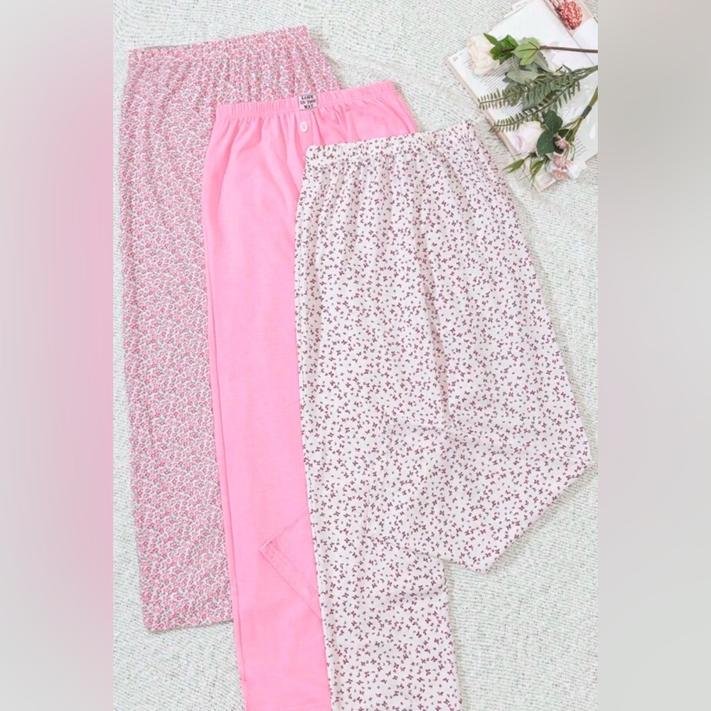 Three pack of floral pj pants
